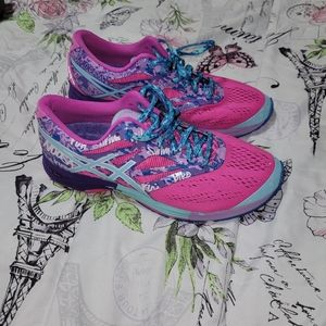 Womens Asics Gel-Noosa Tri
